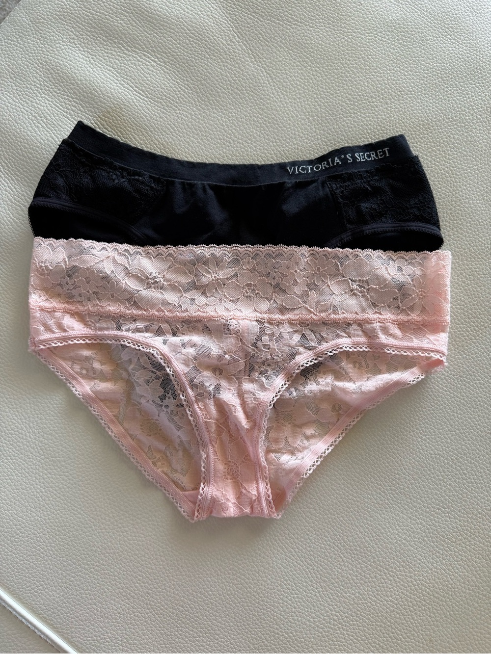 Victoria's Secret Black & Pink Lace Bikini Panty Set NEW